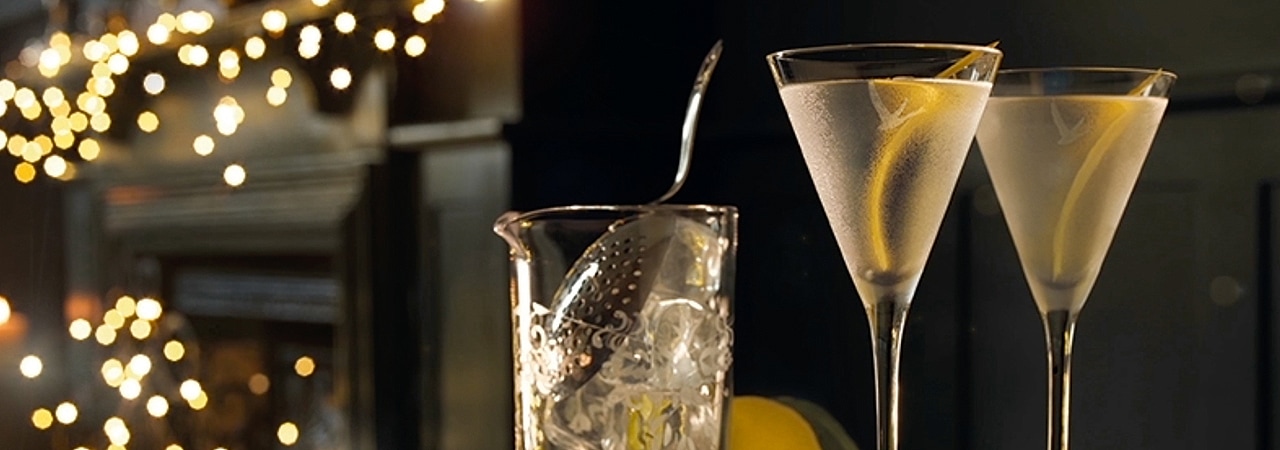 How to Make the Best Martini Cocktail at Home