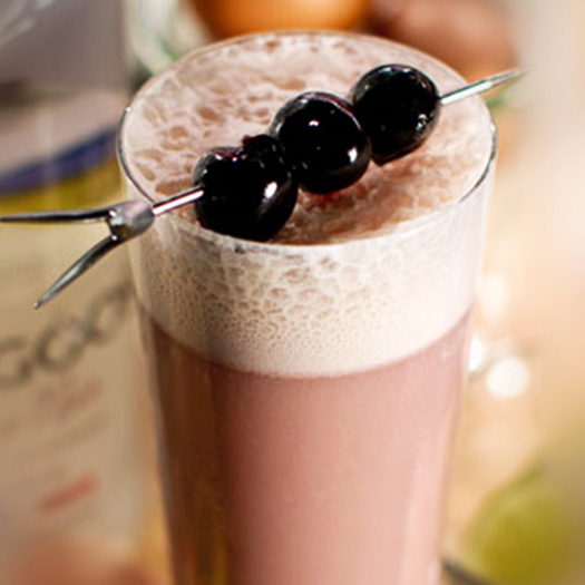 La Noir Fizz Cocktail Recipe GREY GOOSE