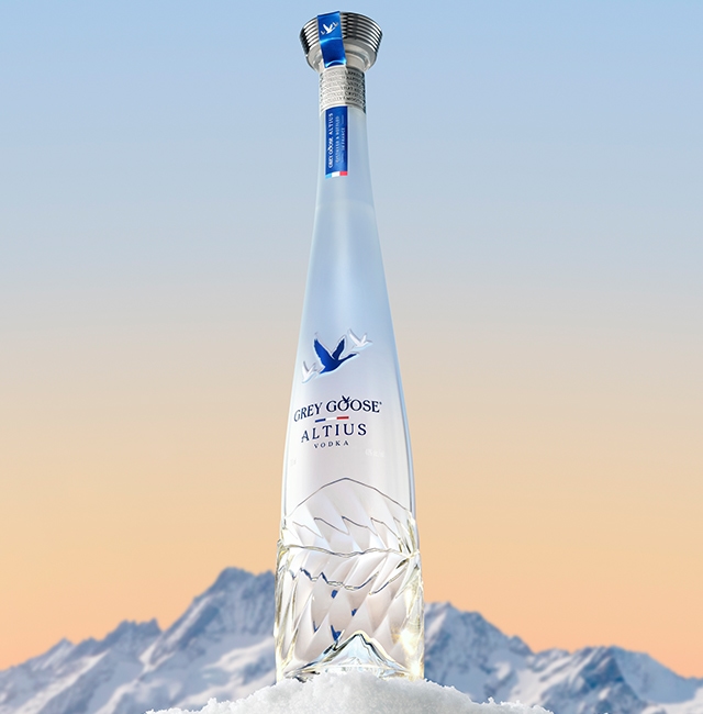 GREY GOOSE® Altius with Premium Cocktail Mixers GREY GOOSE