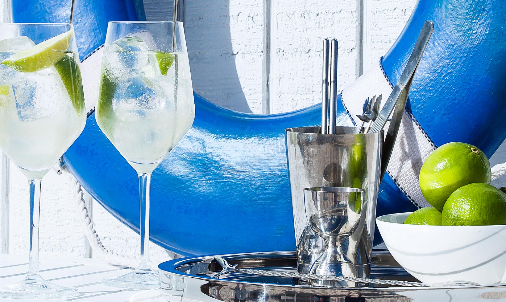 GREY GOOSE Lime and Soda CocktailRezept GREY GOOSE