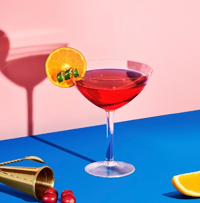 Cosmopolitan Cocktail with EFFEN® Vodka