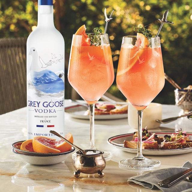 Fruity Vodka Cocktail and Drink Recipes | GREY GOOSE
