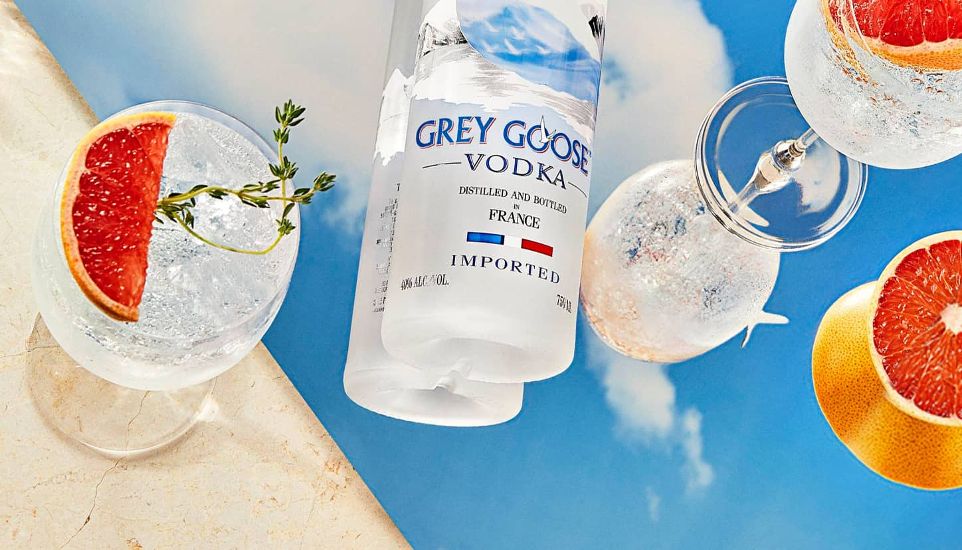 Best Fresh Grapefruit Vodka Cocktails and Garnishes GREY GOOSE