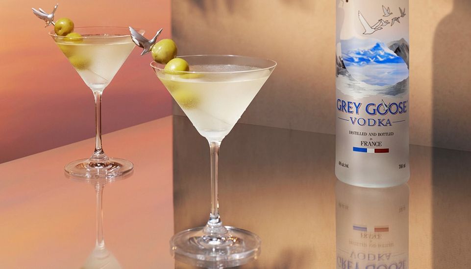 How to Choose the Best Vodka to Mix and for Cocktails GREY GOOSE