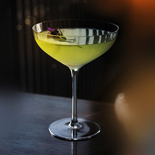 GREY GOOSE® Le Citron Snowfall Martini Cocktail