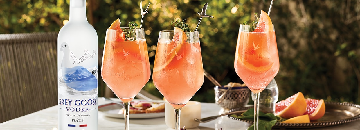 Grey Goose Recommends: Our 4 Favorite Grapefruit Vodka Cocktails